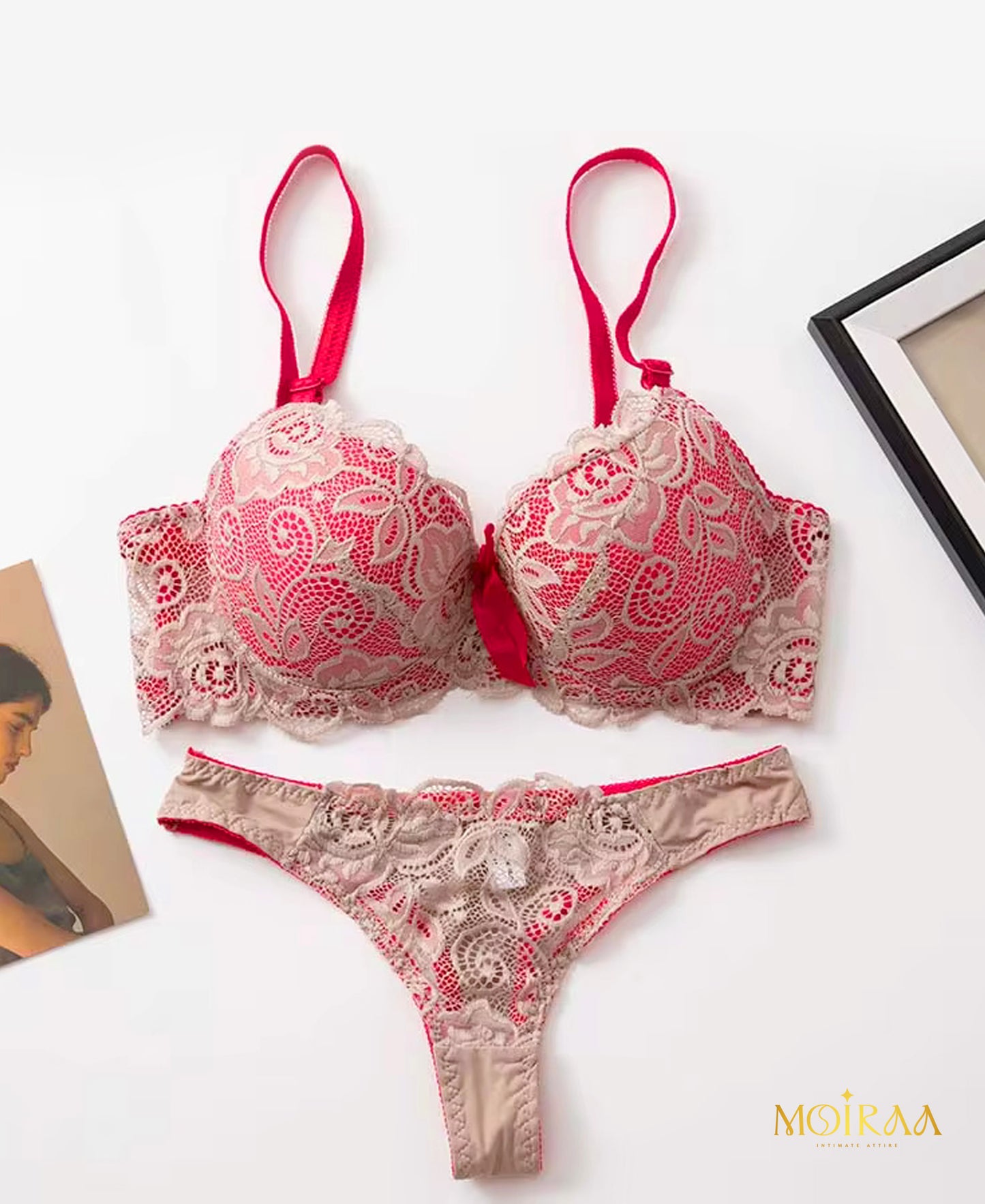 Moiraa Vibrant Muse Lace Set