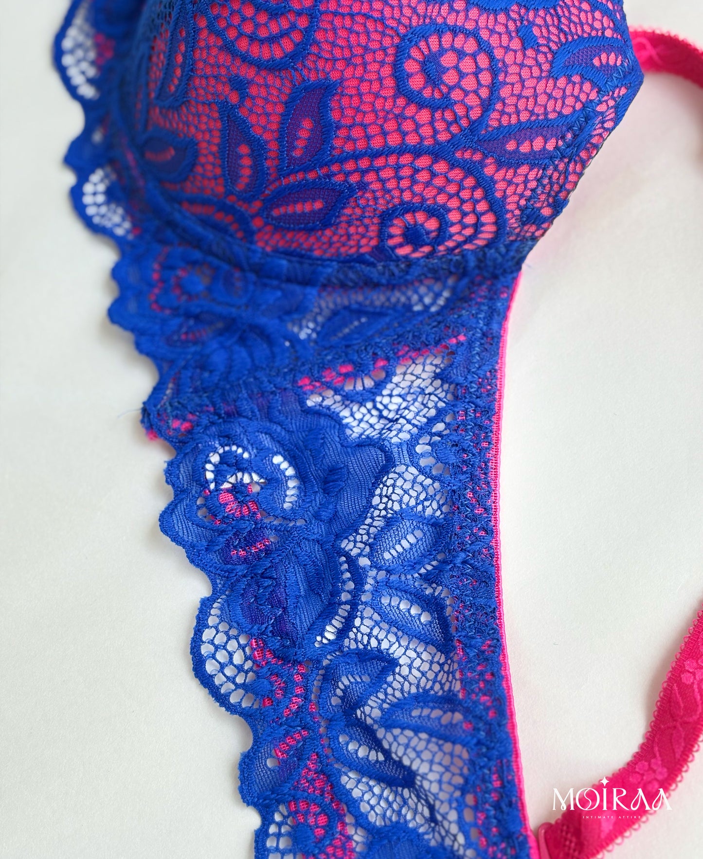 Moiraa Vibrant Muse Lace Set
