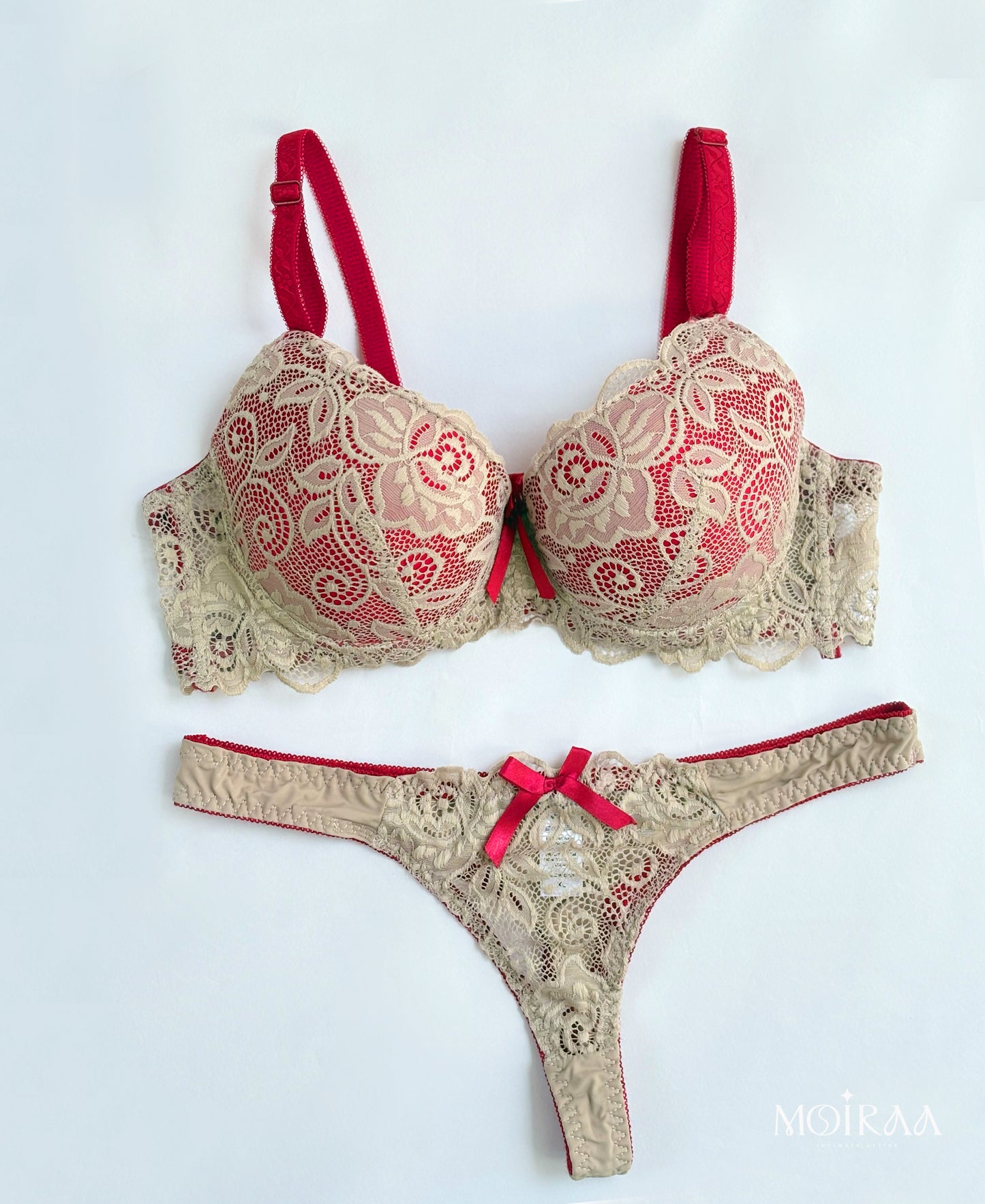 Moiraa Vibrant Muse Lace Set