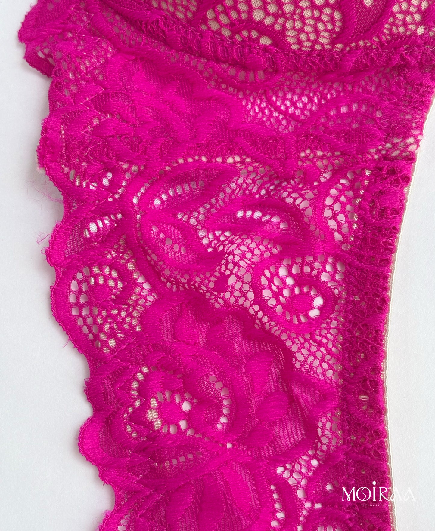 Moiraa Vibrant Muse Lace Set