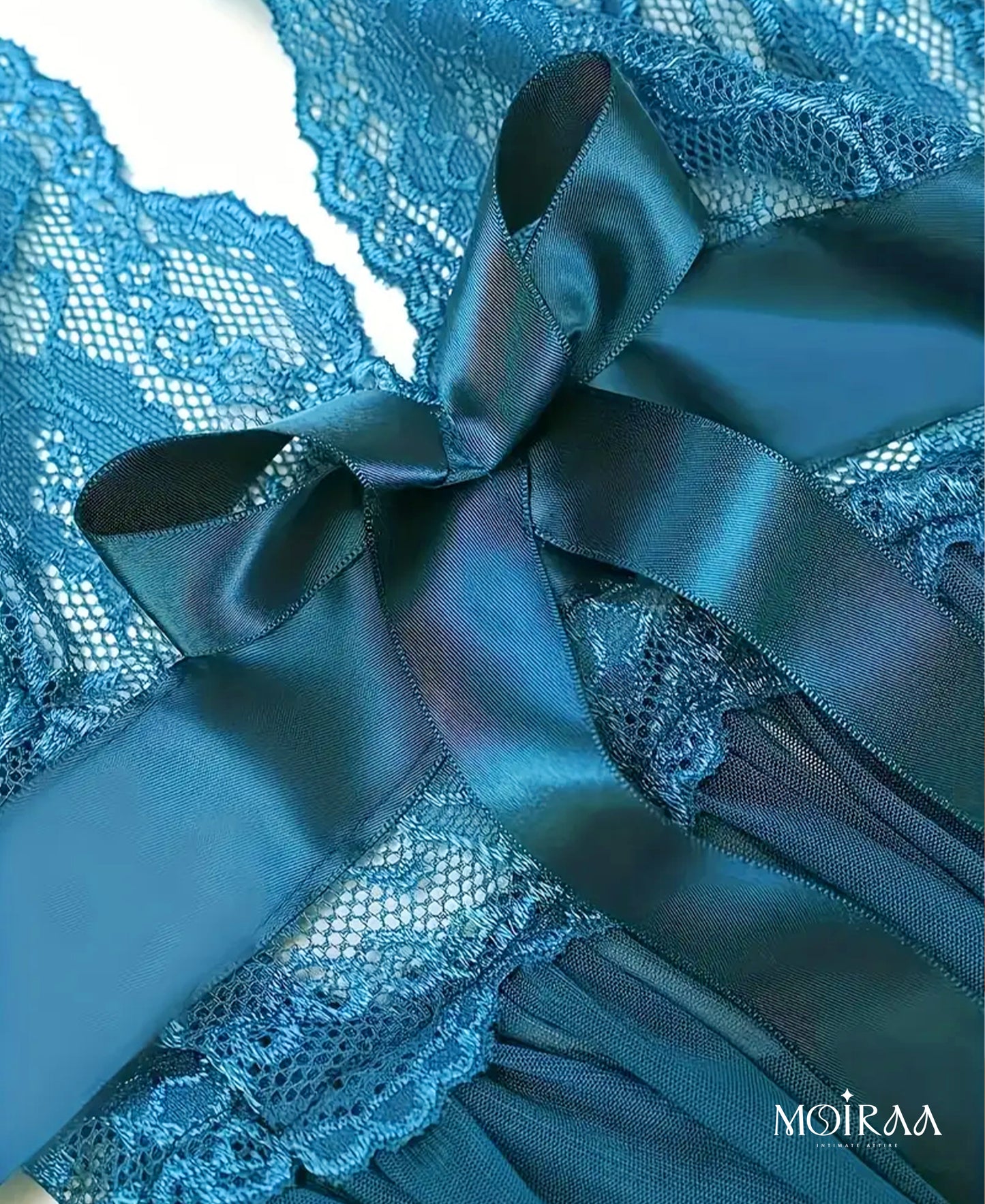 Selini’s Midnight Lace Desire